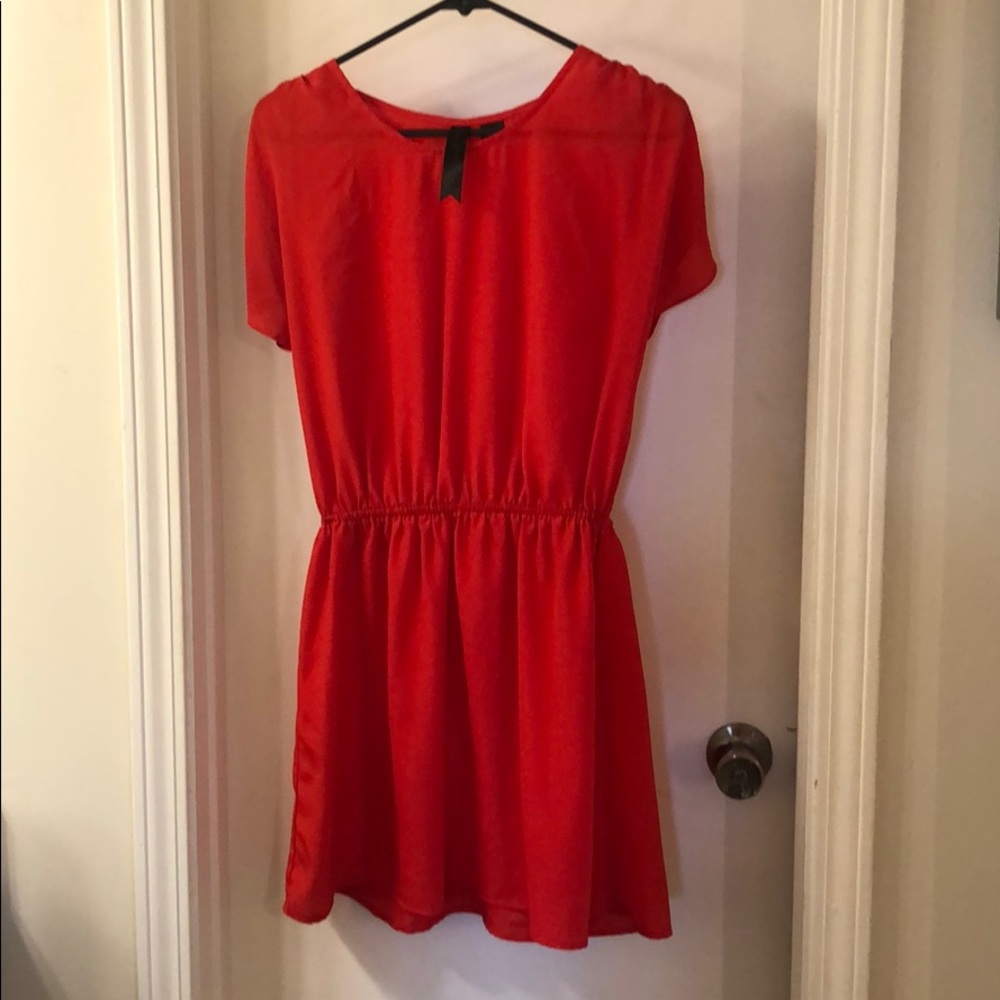Cute red summer dress!
